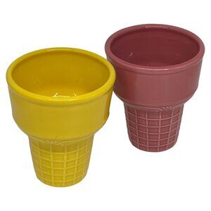 VTG Pfaltzgraff Ceramic Ice Cream Cone Cups Set 2 Yellow & Pink Planters 4"x4.5"